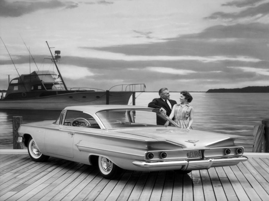  Chevrolet Bel Air Sport Coupe 1960 года  (фото 2 из 2)